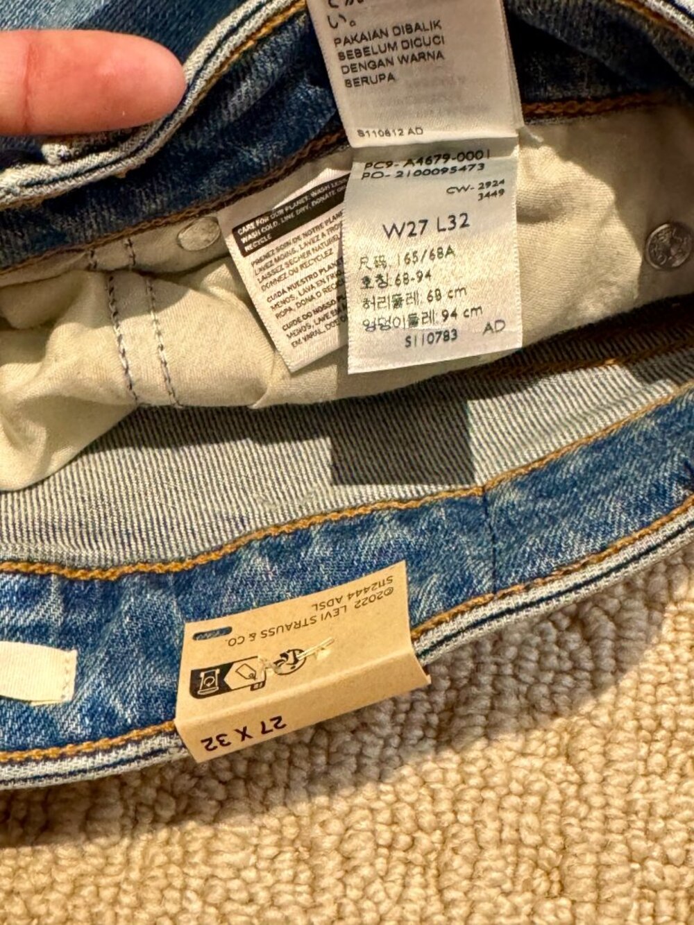 New Women's Levi's Blue Jeans 27x32 Superlow Bootcut With Tags - Picture 7 of 8